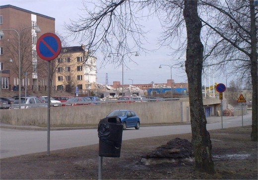 Rivning av fd stadsdelsförvaltningen 7/4 Rivning av fd stadsdelsförvaltningen 7/4